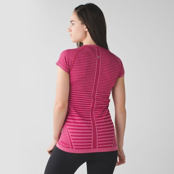 Lululemon Womens Swiftly Tech Short Sleeve Shirt Rare Design Striped - Picture 3 of 15